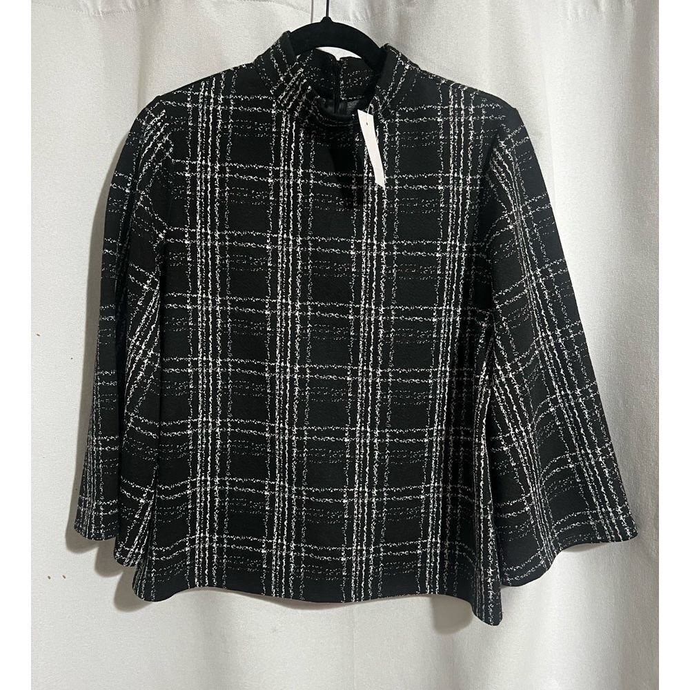 Ann Taylor turtle neck blouse